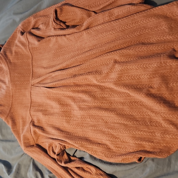 BKE Textured Brown Knit Top - Picture 4 of 5
